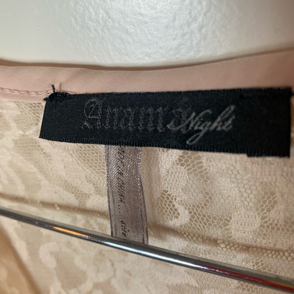 Blouse - Picture 2 of 6